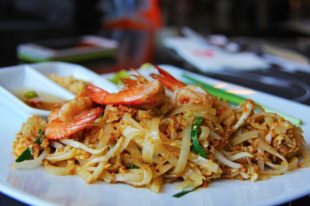 a plate chicken pad Thai recipe